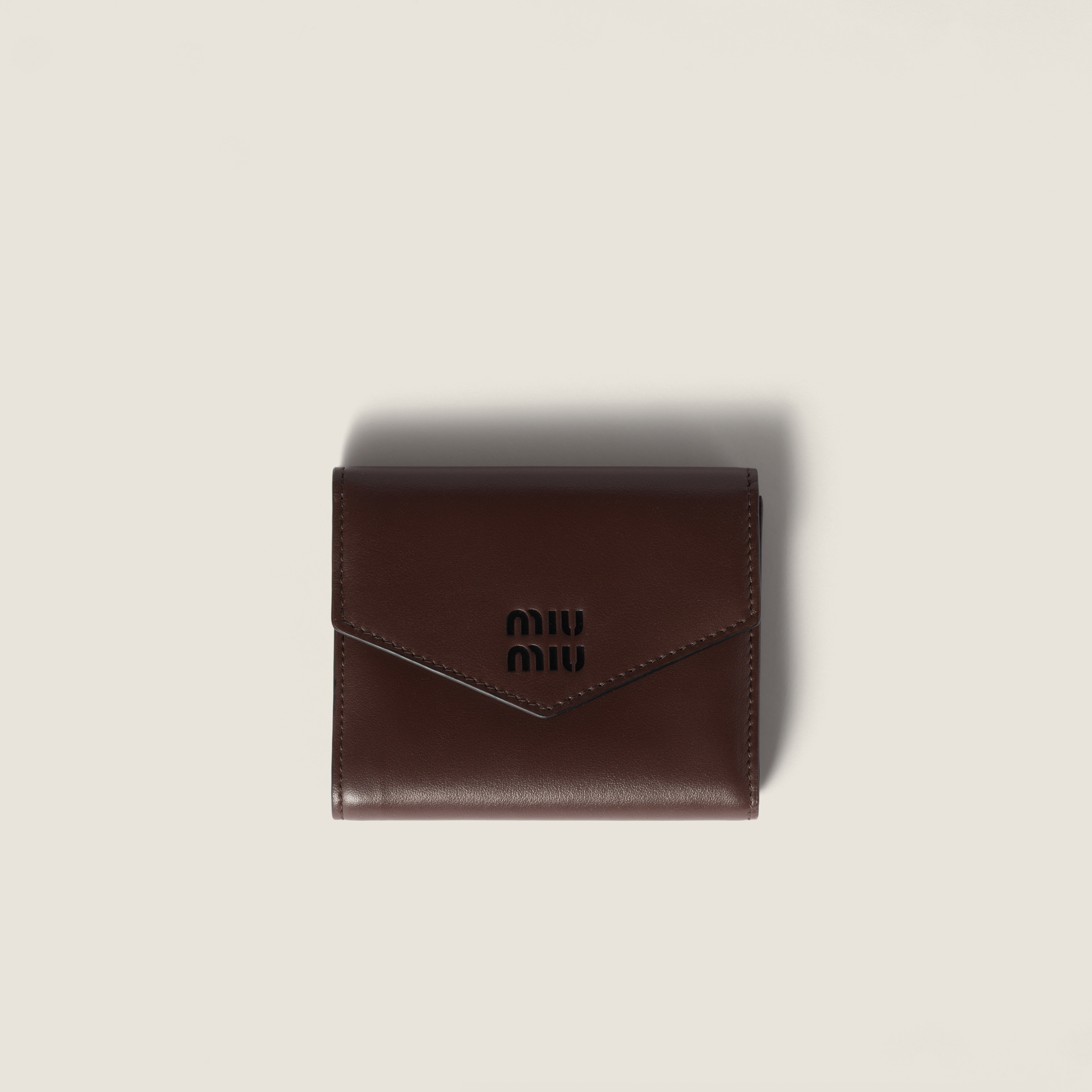 ＊即発可能”＊ MiuMiu MIU MIU ロゴ 財布 ブライアウッド ブライアウッド/ブラック レザー 財布 | Miu Miu
