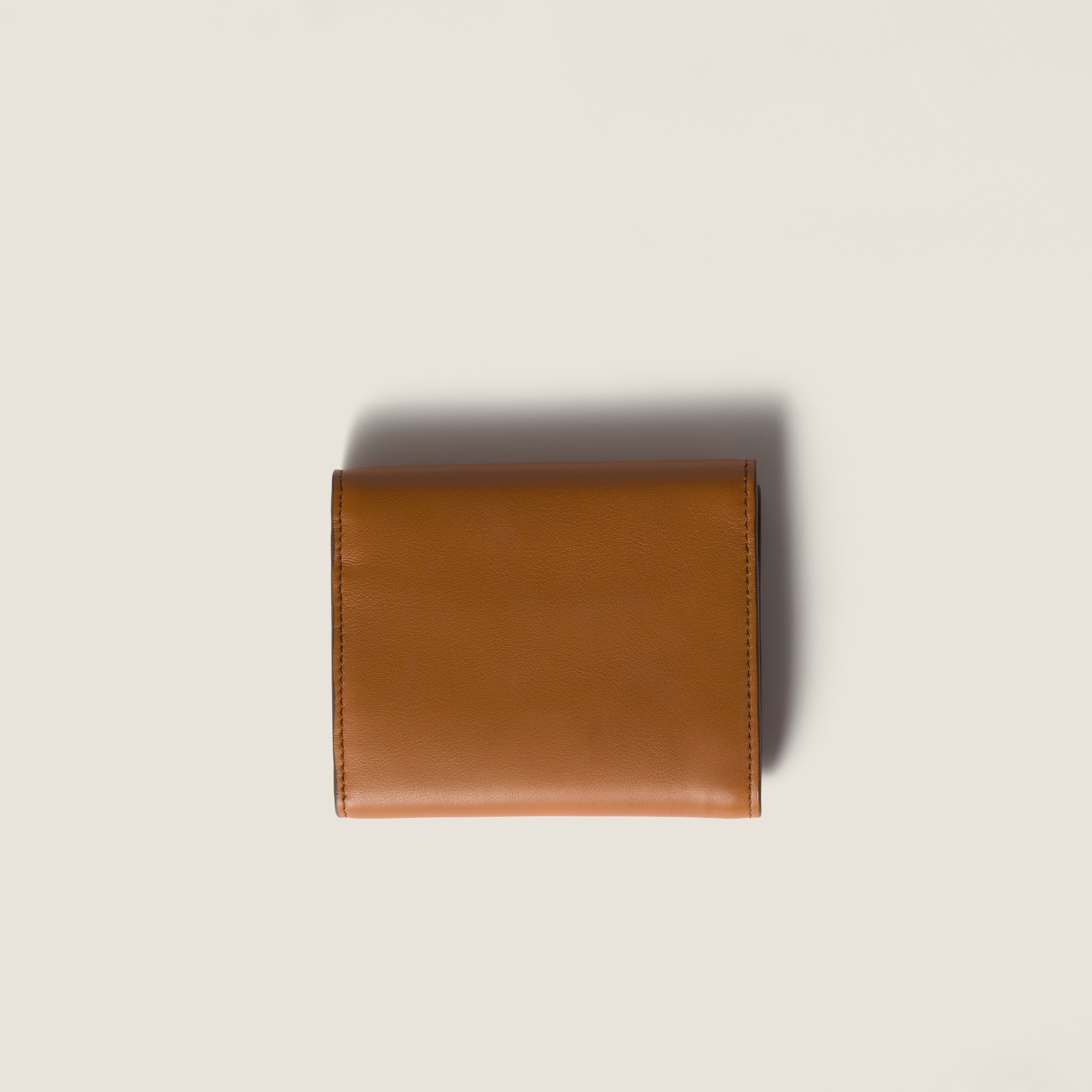 【MiuMiu】Small leather wallet COGNAC+PALISANDER Cognac+palisander Small Leather Wallet | Miu Miu