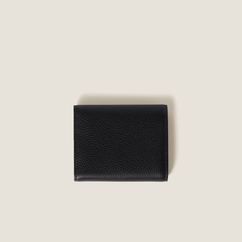 Small leather wallet