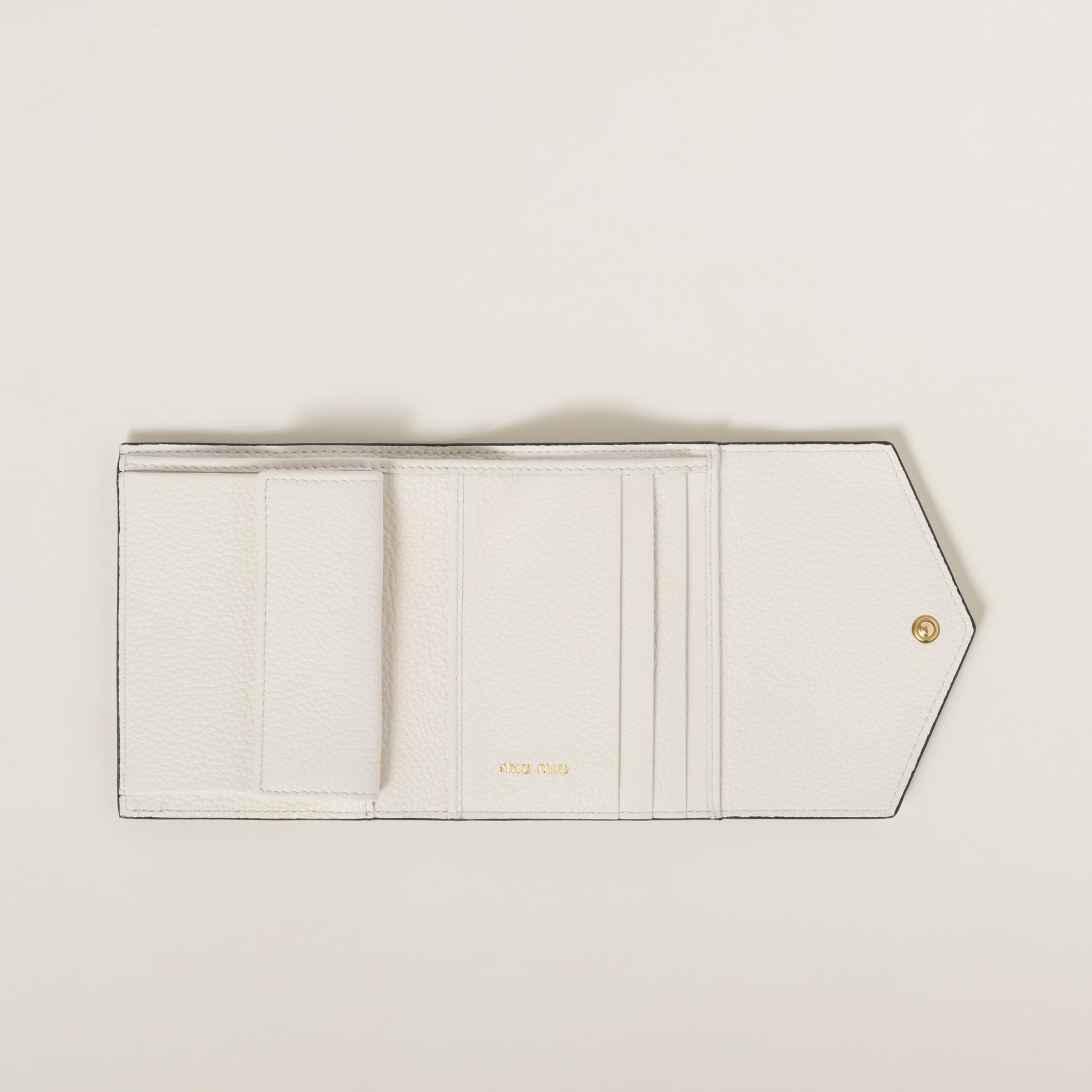 □MIUMIU□ ヴィッテロダイノレザーフラップ付折り財布 財布・小物