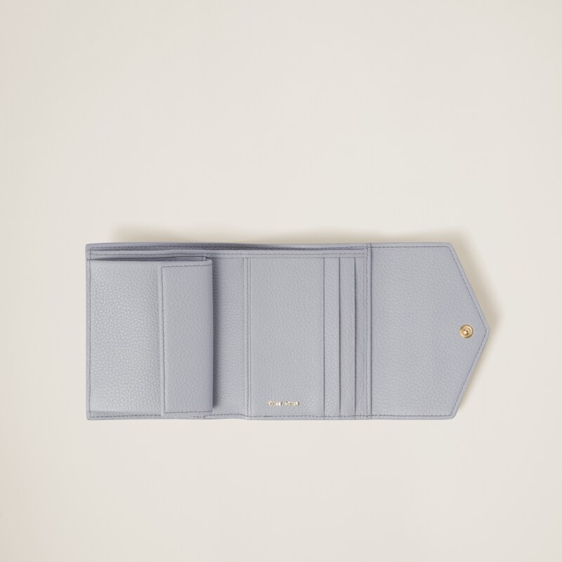 Small leather wallet