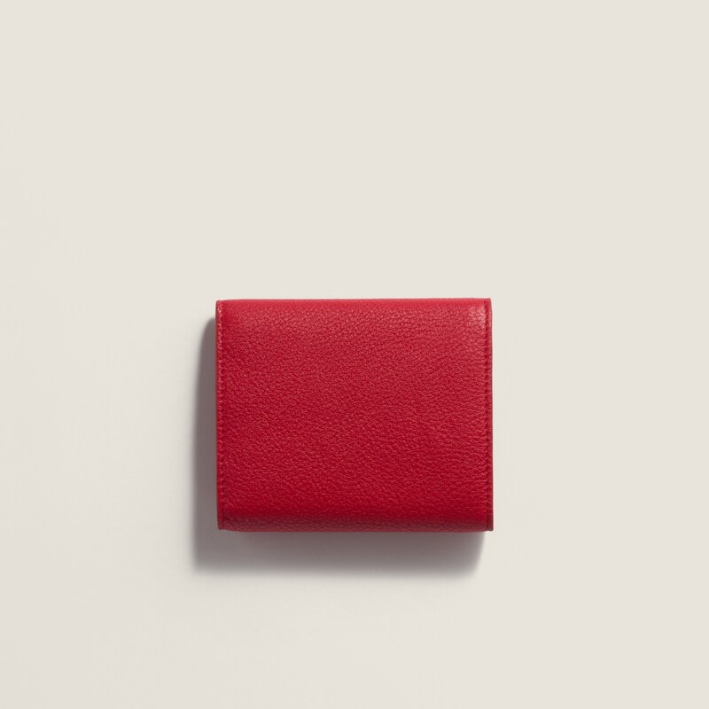 Small leather wallet