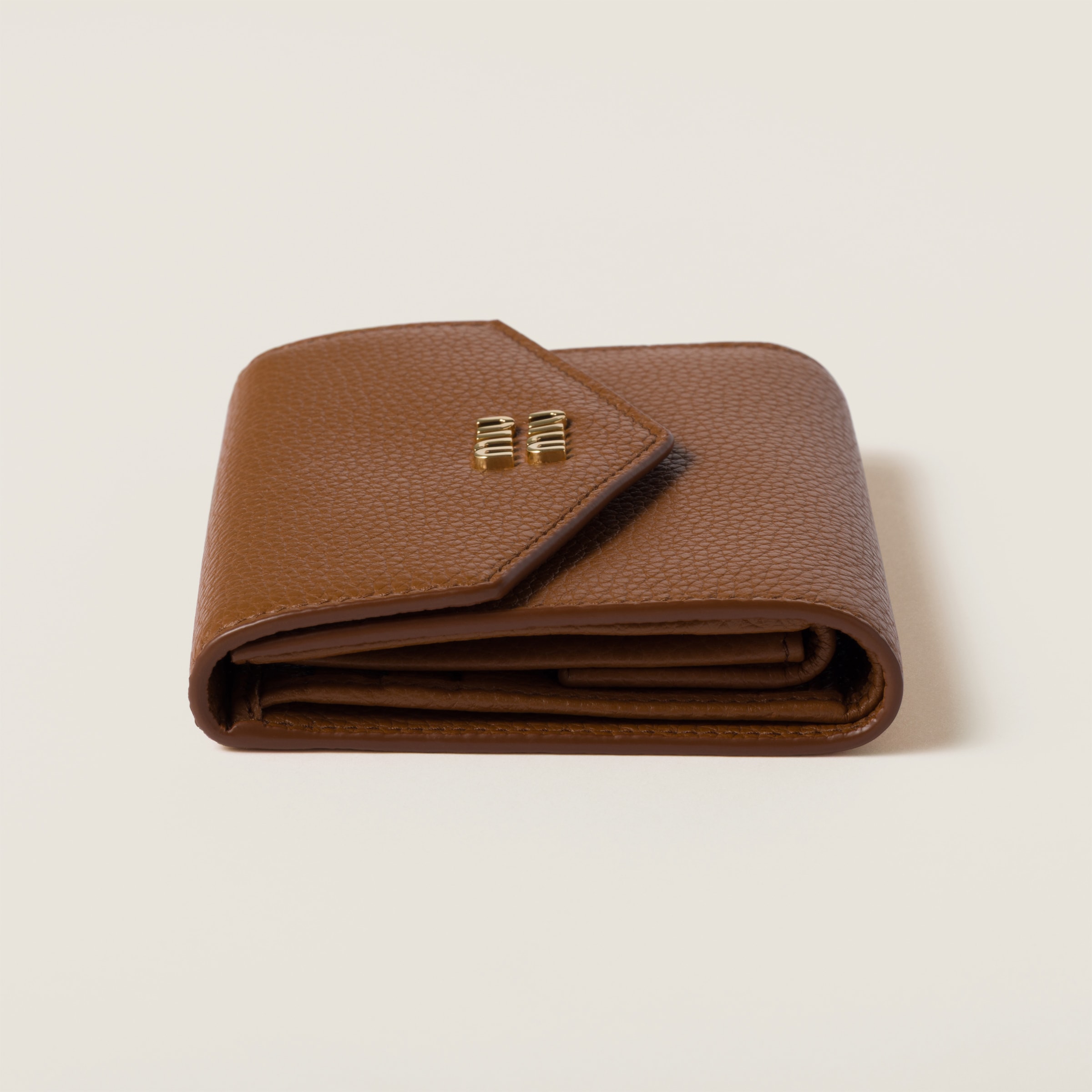 ミュウミュウ コニャックレザーペニー財布 コード/コニャック レザー 財布 | Miu Miu