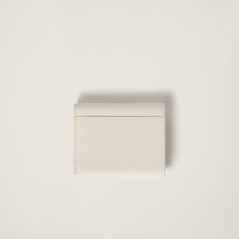 Small leather wallet