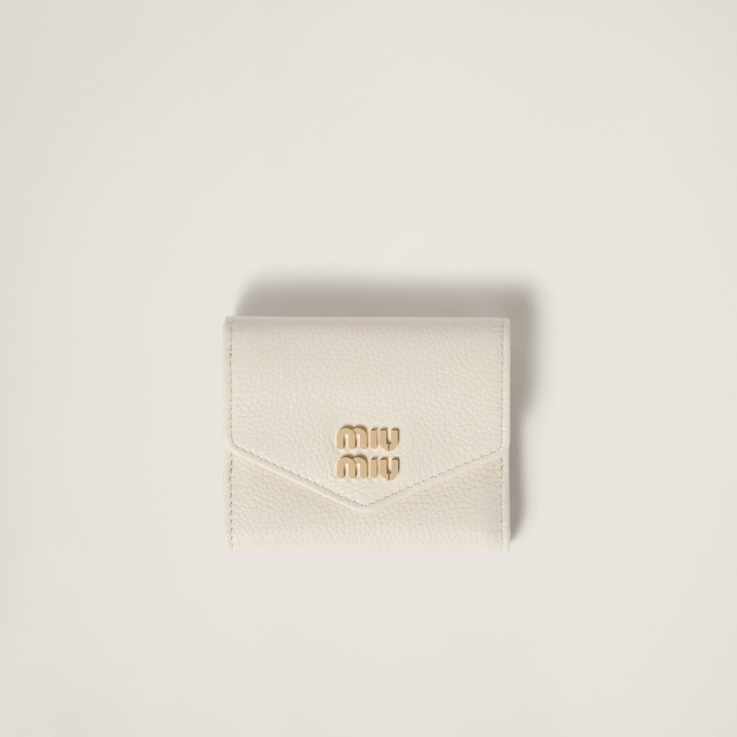 ホワイト ヴィッテロダイノレザーフラップ付折り財布 | Miu Miu