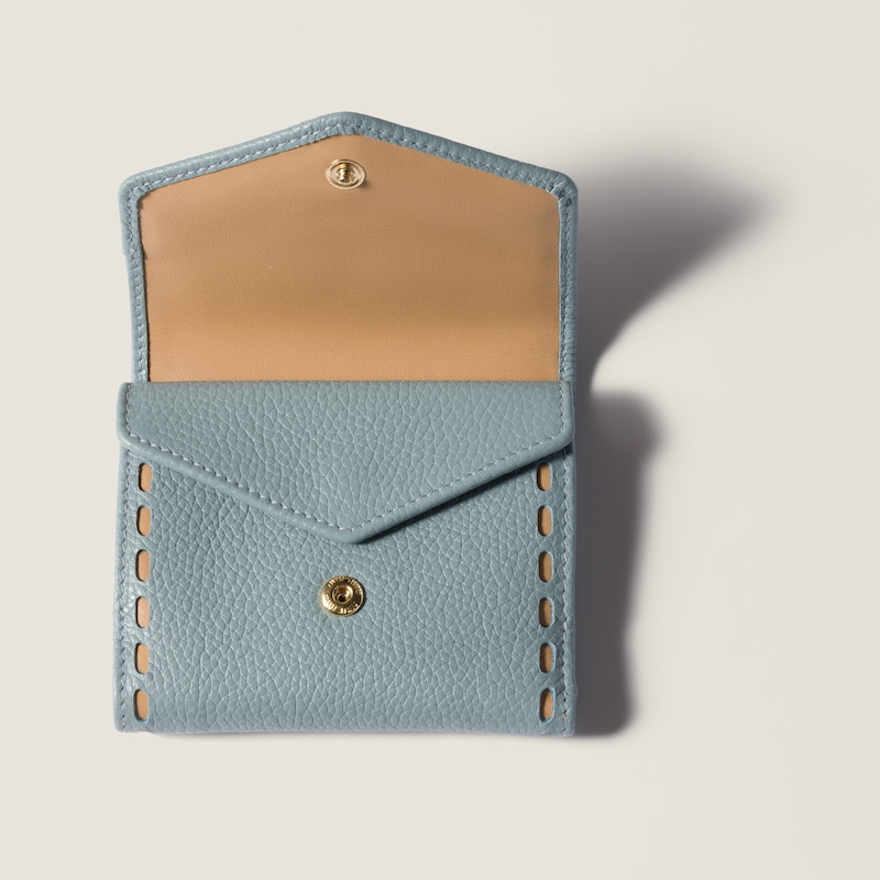 Small leather wallet