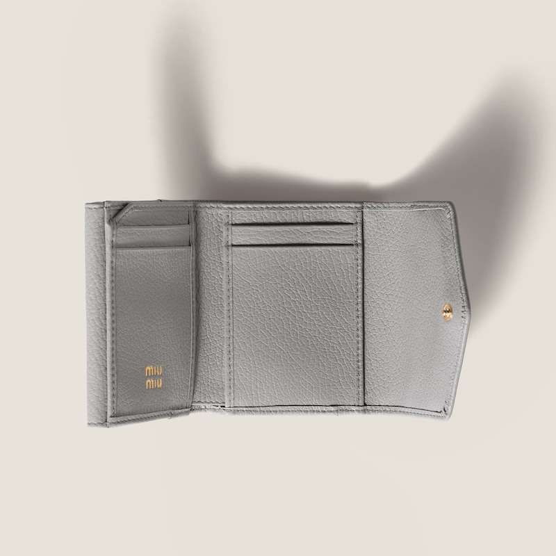 Small leather wallet