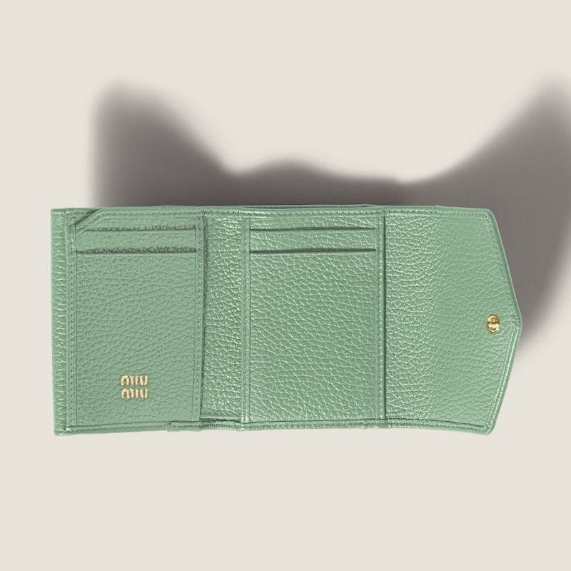 Small leather wallet