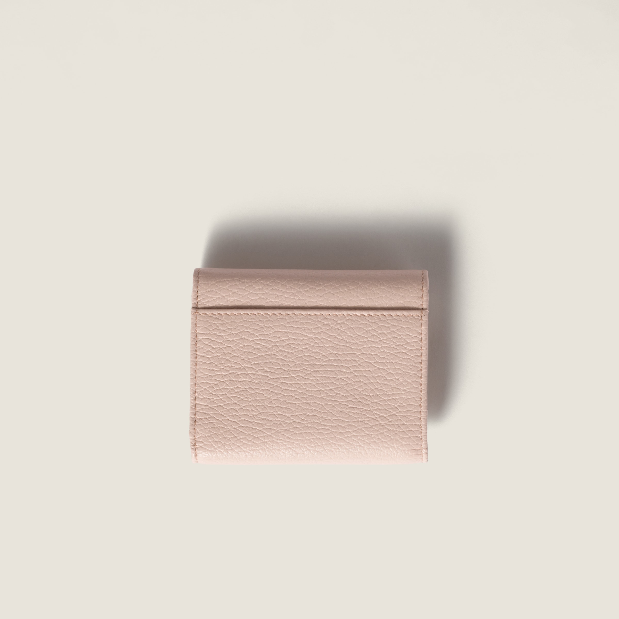 ジェム ヴィッテロダイノレザーフラップ付折り財布 | Miu Miu