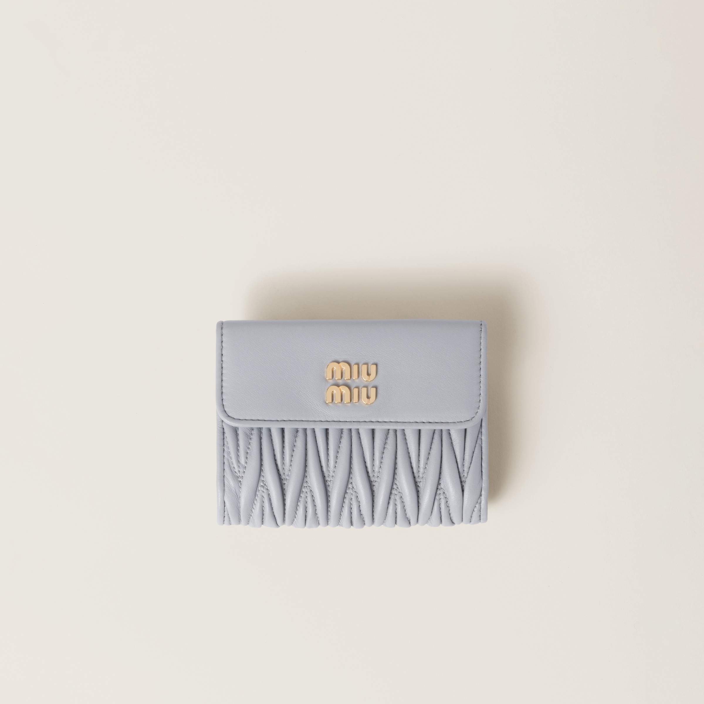 パールグレー マテラッセレザー 財布 | Miu Miu