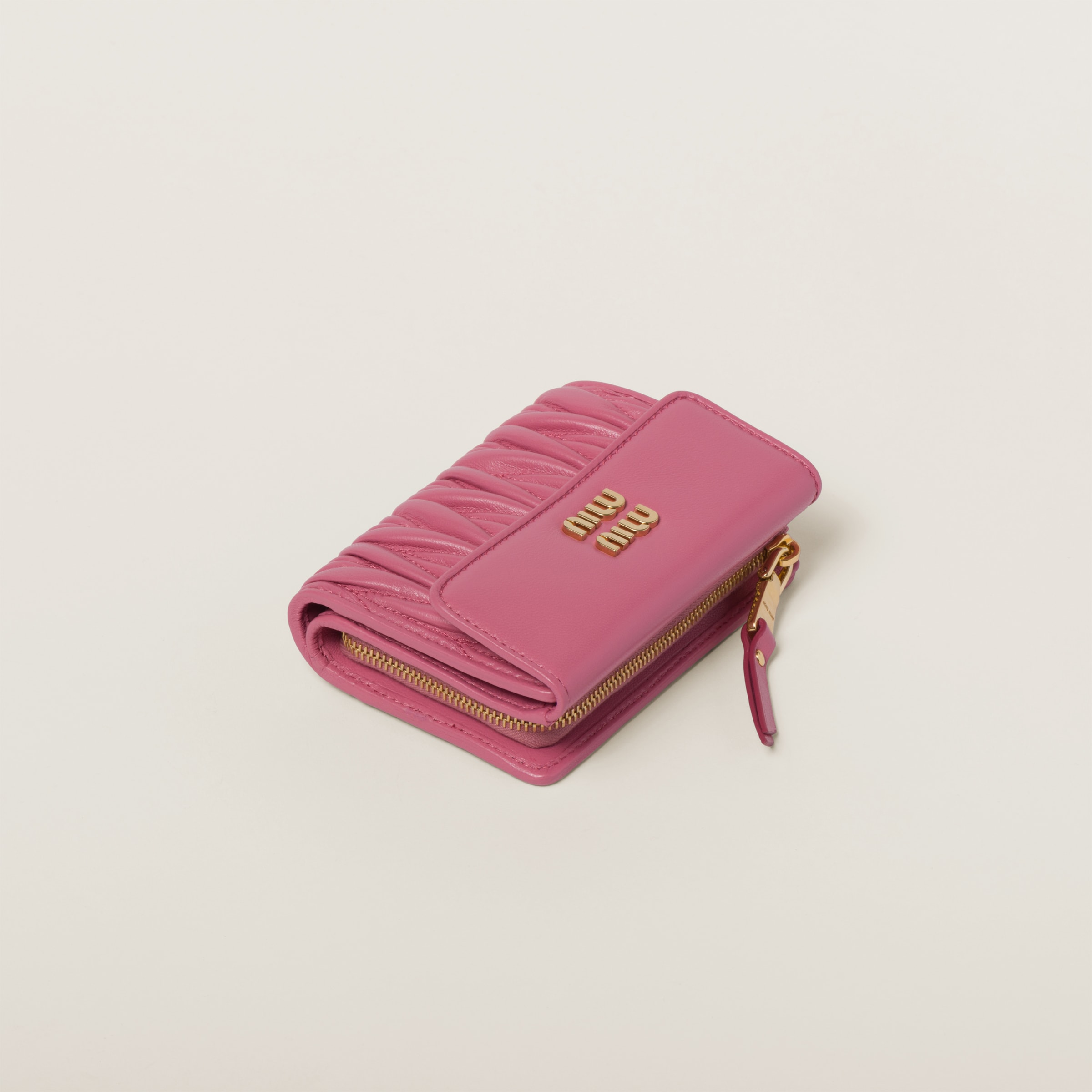 ピンク マテラッセレザー 財布 | Miu Miu