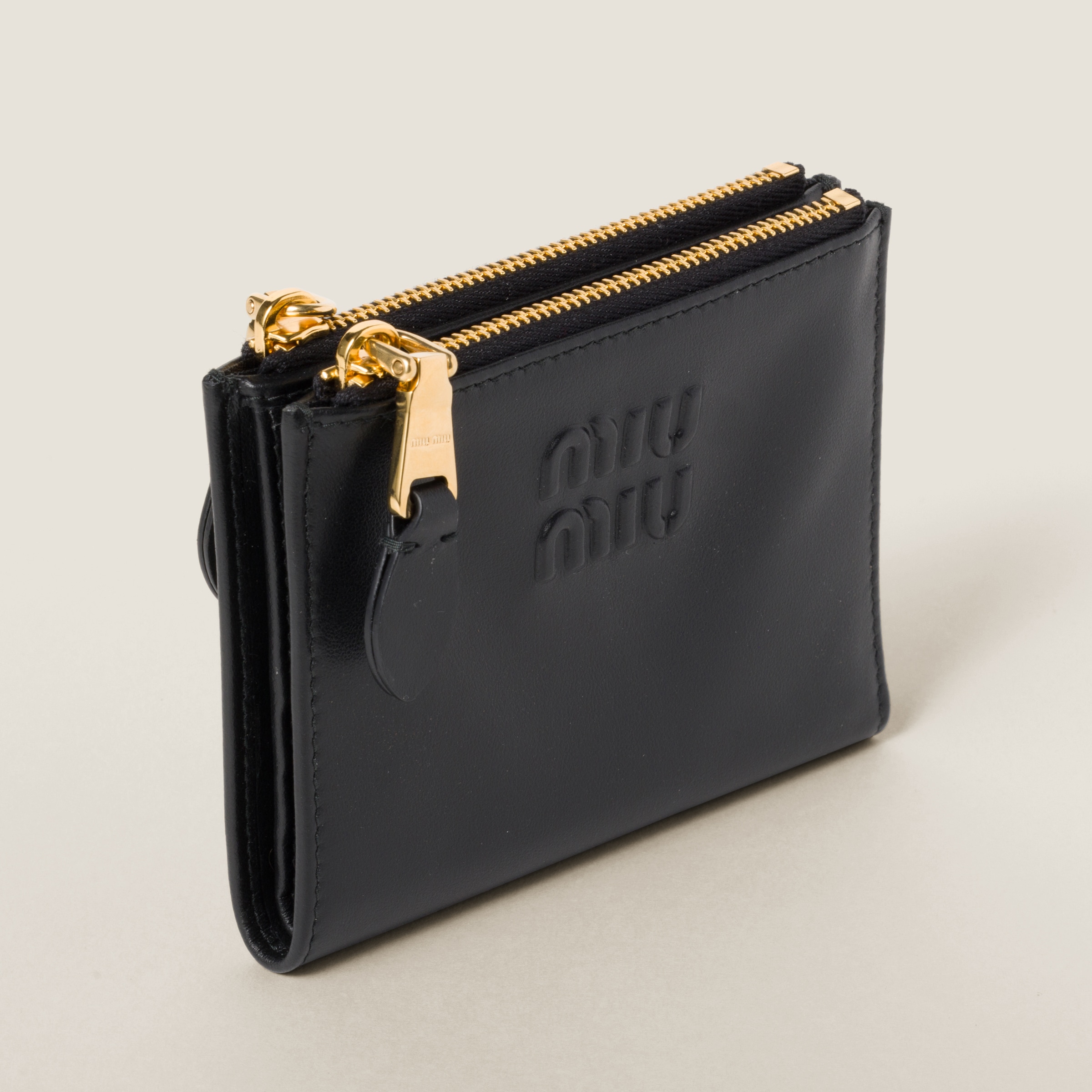 ブラック レザー 財布 | Miu Miu