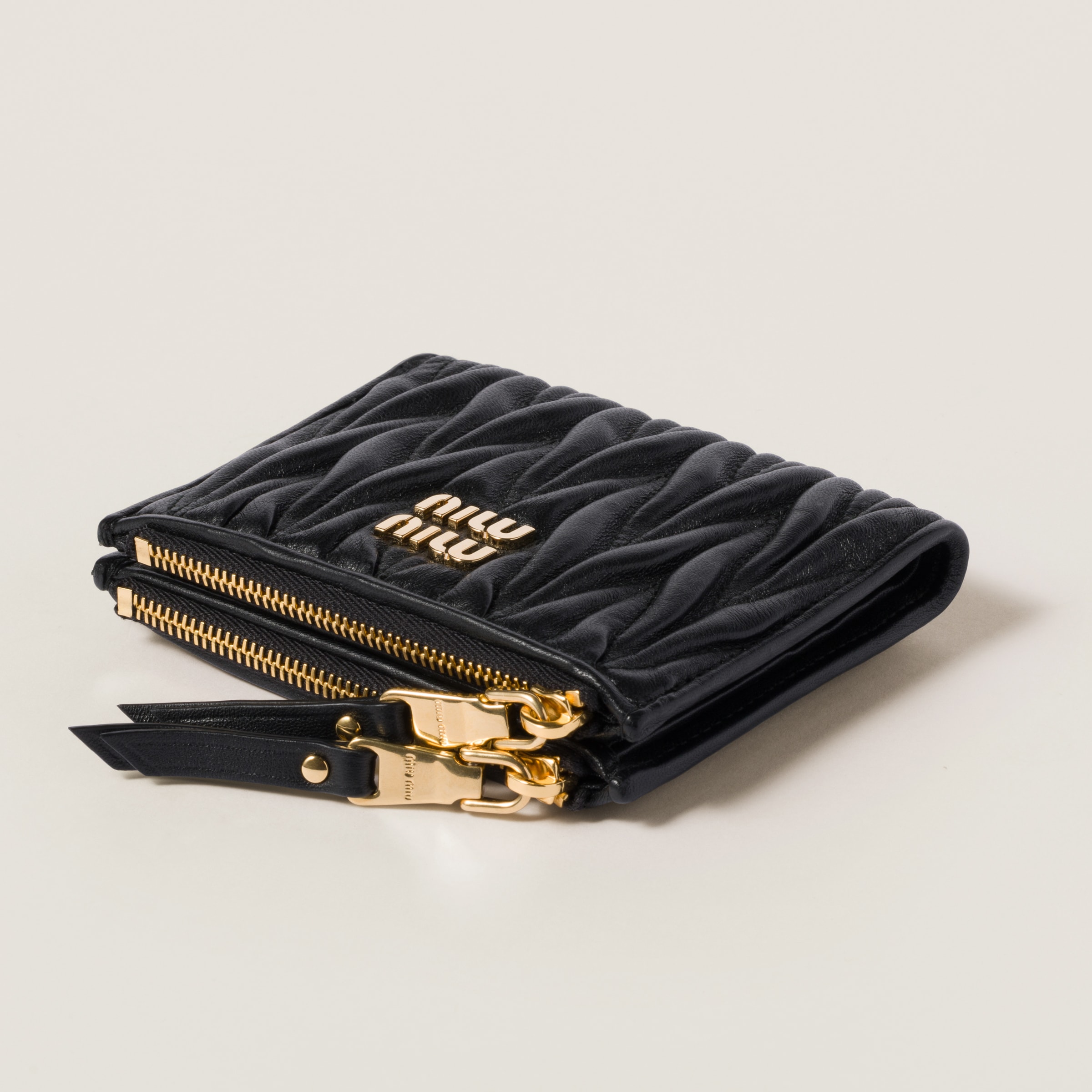 ブラック マテラッセレザー 財布 | Miu Miu