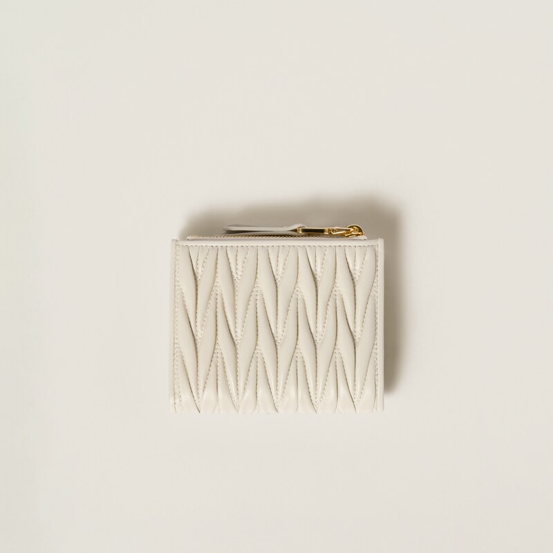 Small wallet in matelassé nappa leather