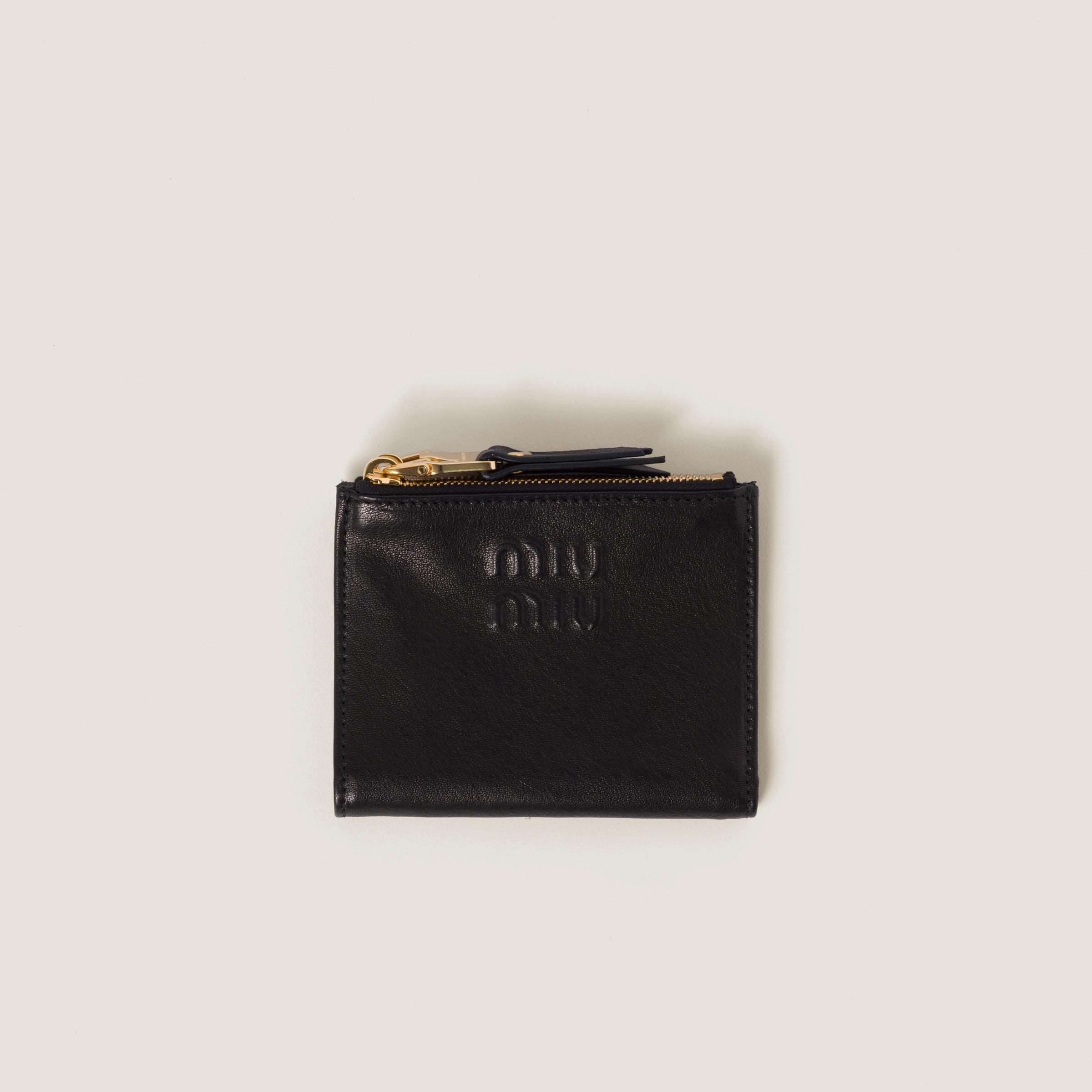 無料発送 ブラック Miu Miu | 財布 ナッパレザー 小物