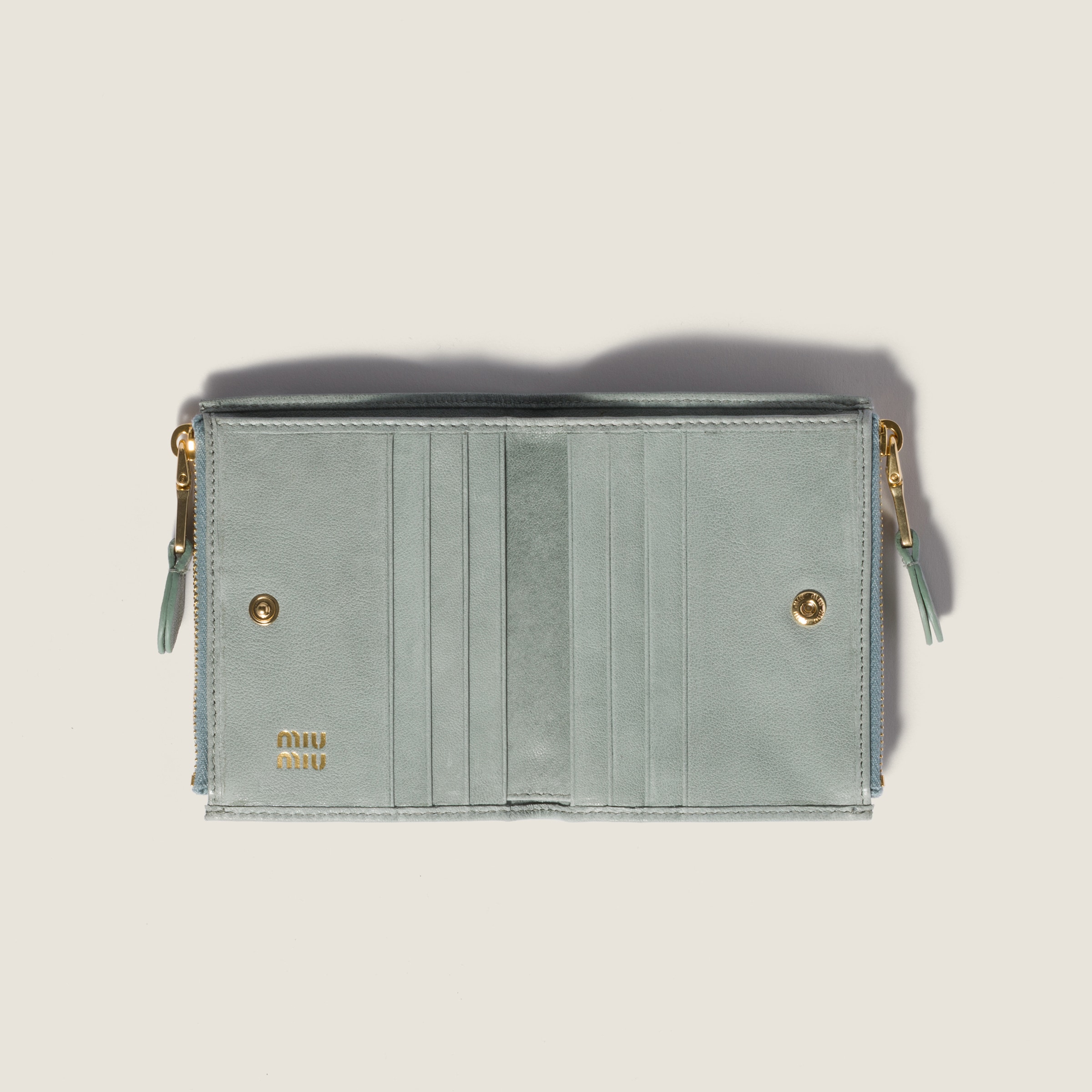 新品未使用【MIUMIU】 ナッパレザー 財布 パウダーブルー MIU MIU - 新品未使用【MIUMIU】 ナッパレザー 財布 パウダーブルーの