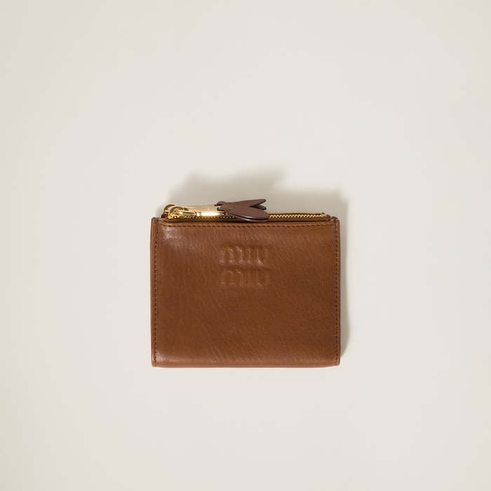 【miu miu】Small Leather Wallet ★送料関税込★追跡可能★ Black Small Matelassé Nappa Leather Wallet | Miu Miu