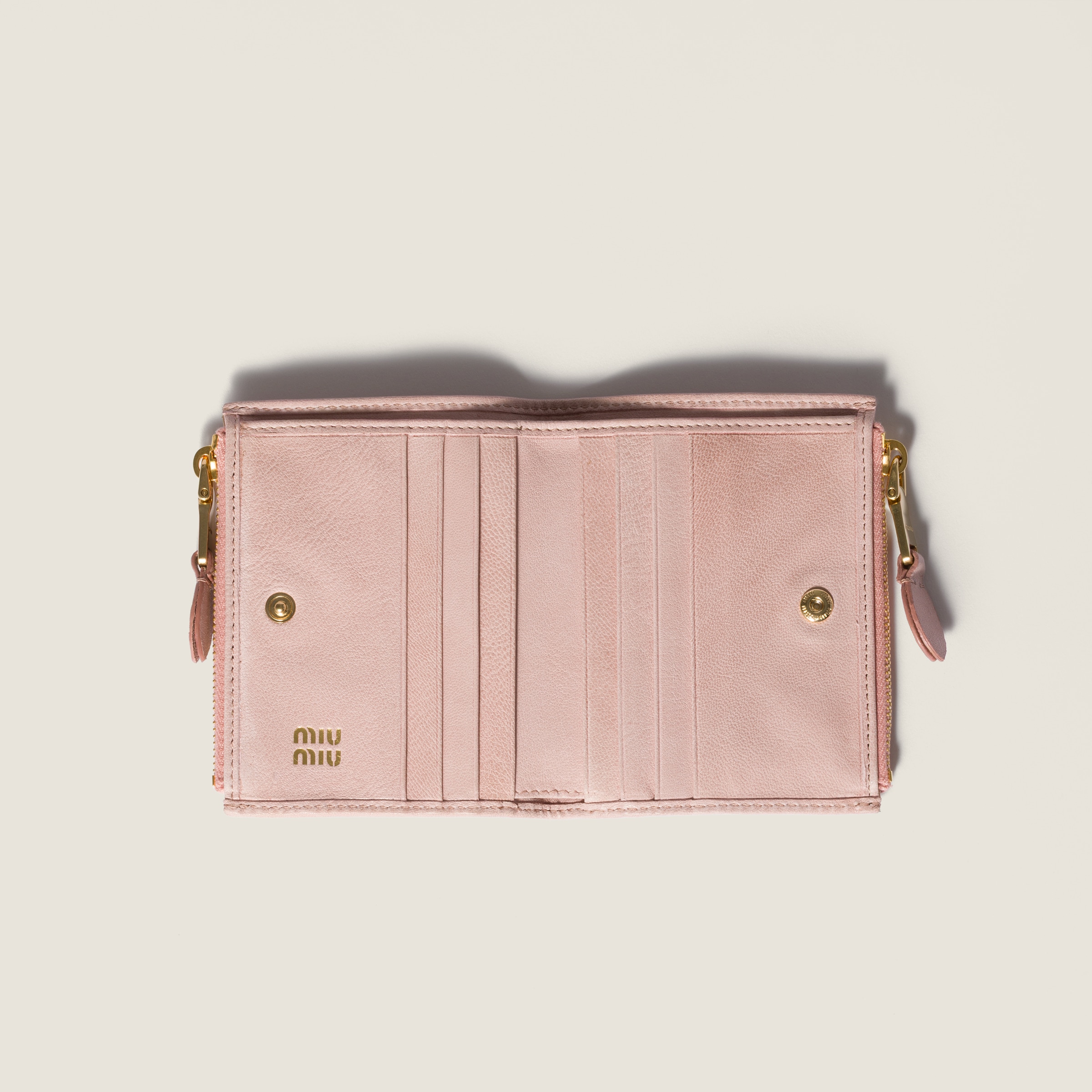 ピーチ ナッパレザー 財布 | Miu Miu - 日本