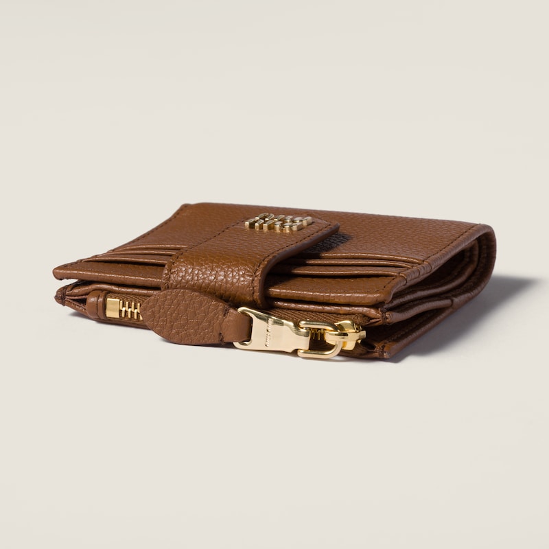 Small leather wallet