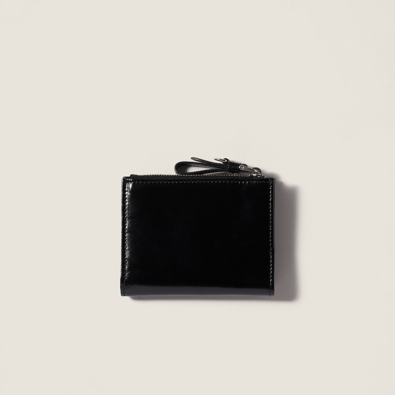 Small leather wallet