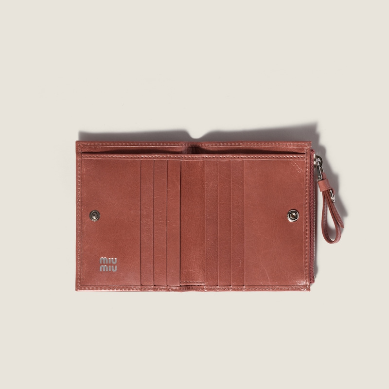 Small leather wallet