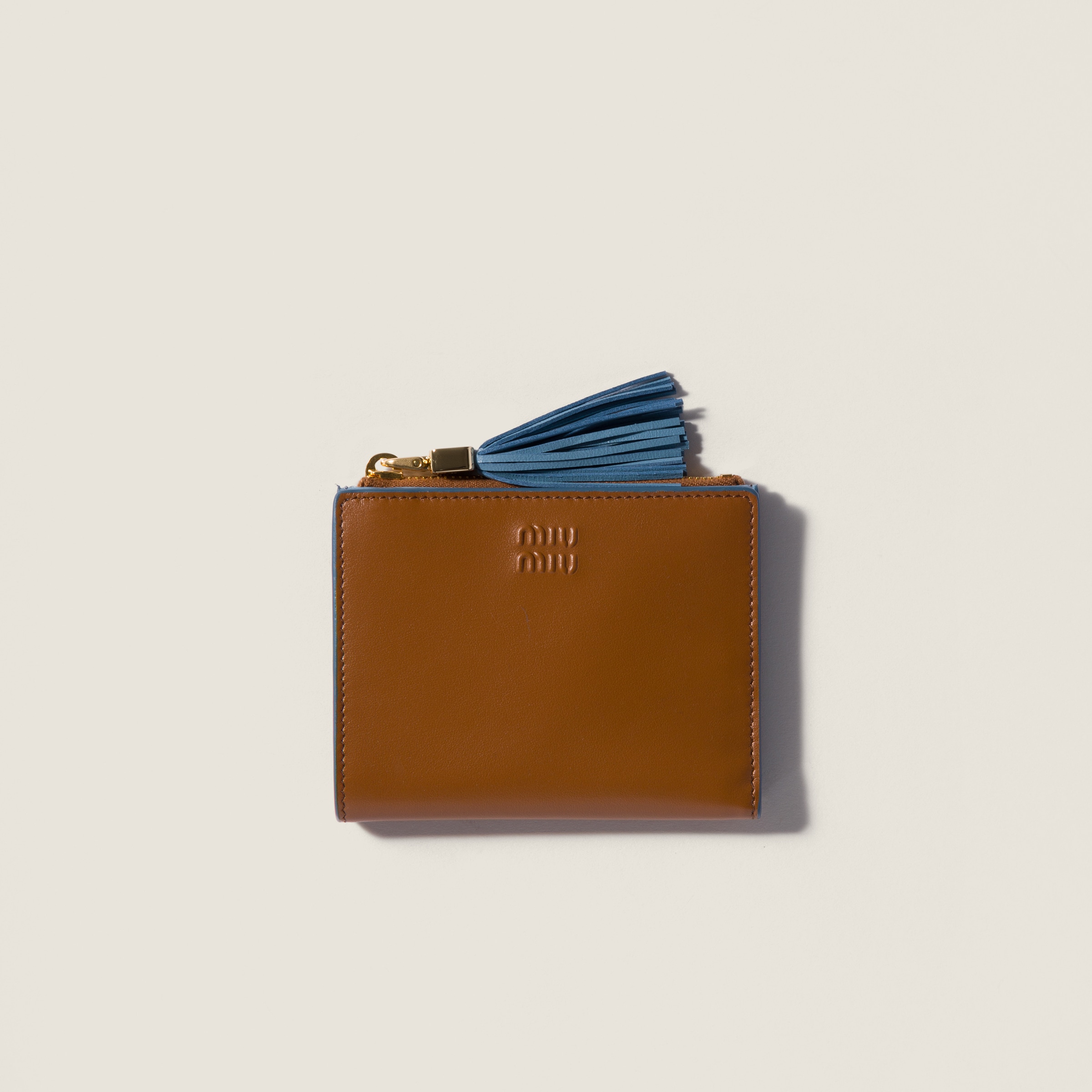 Small leather wallet