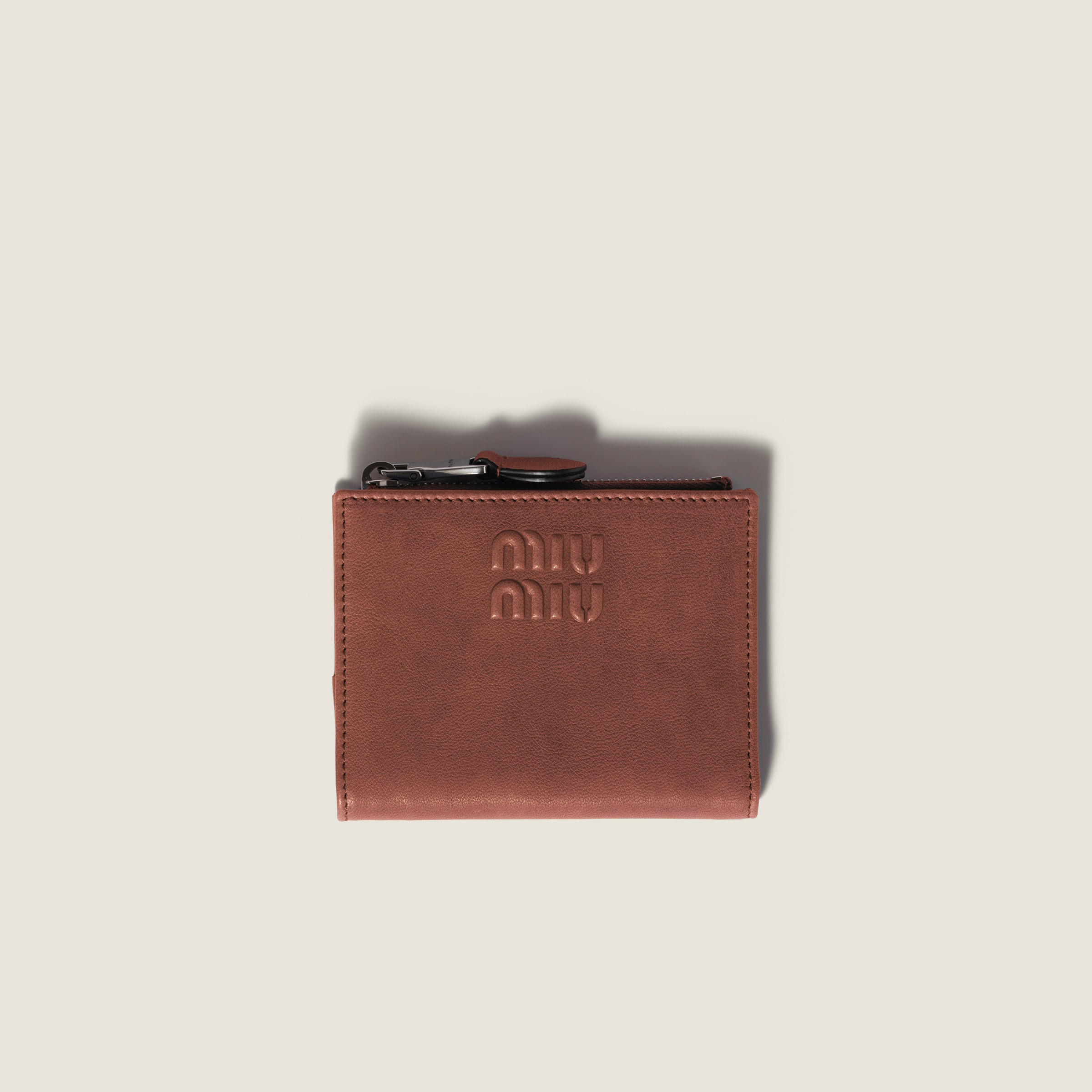 Oak Small Leather Wallet | Miu Miu - Japan