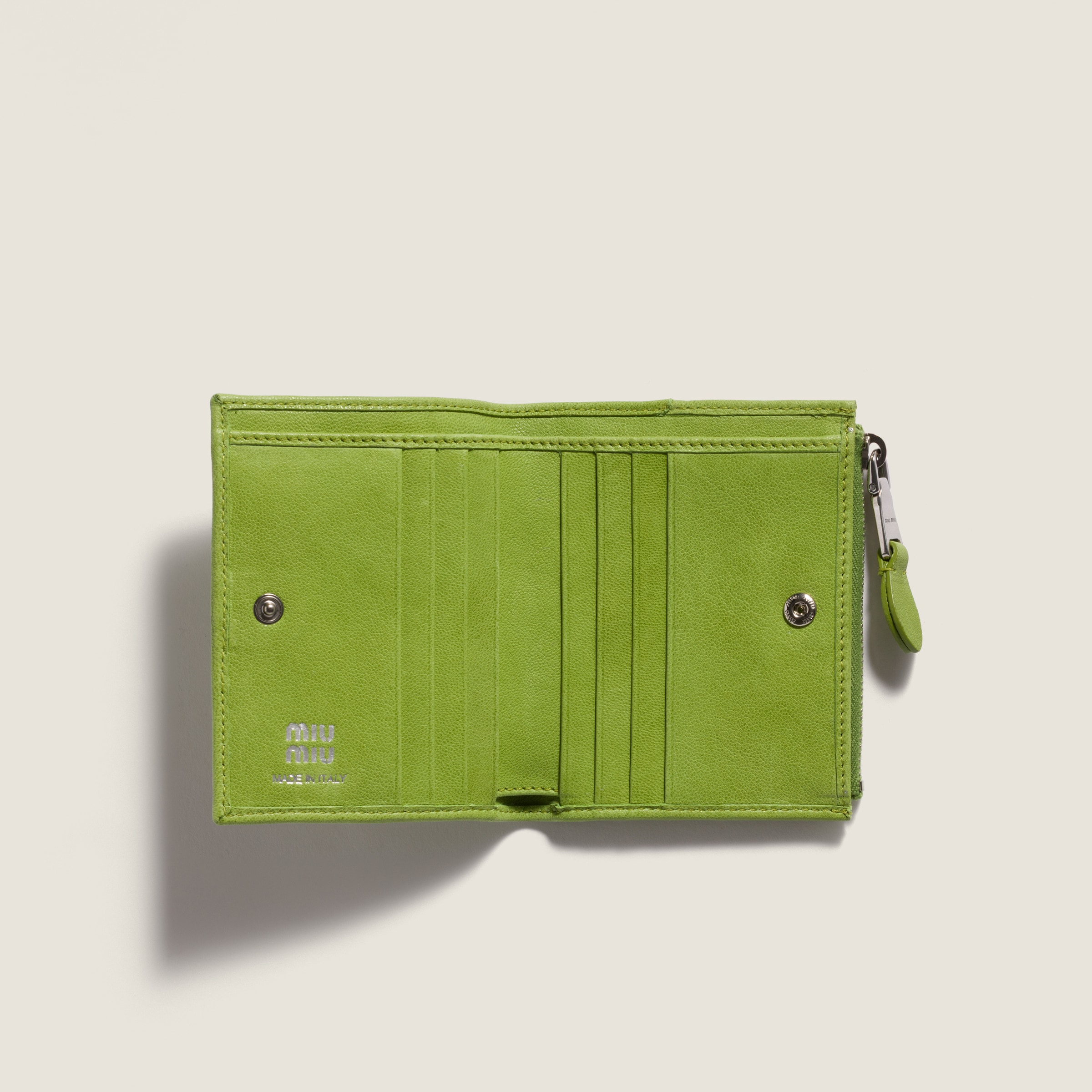 Fern Green Small Leather Wallet | Miu Miu - Japan