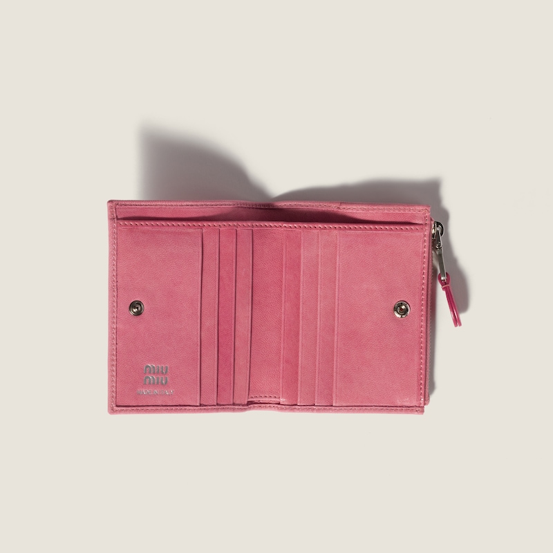 Small leather wallet
