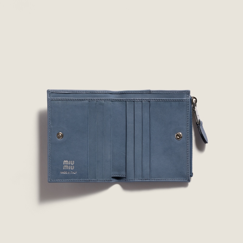 Small leather wallet