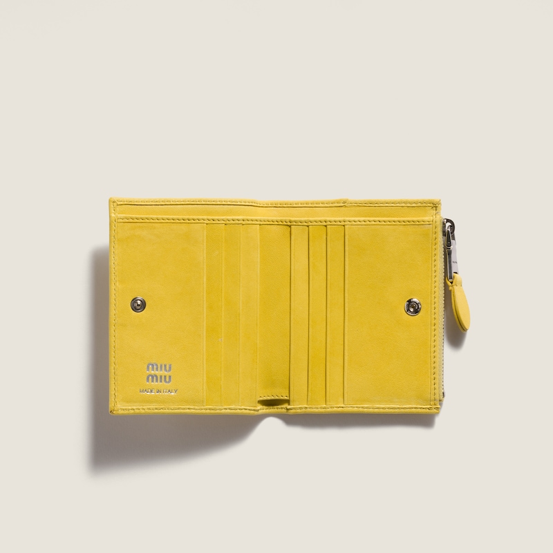 Small leather wallet