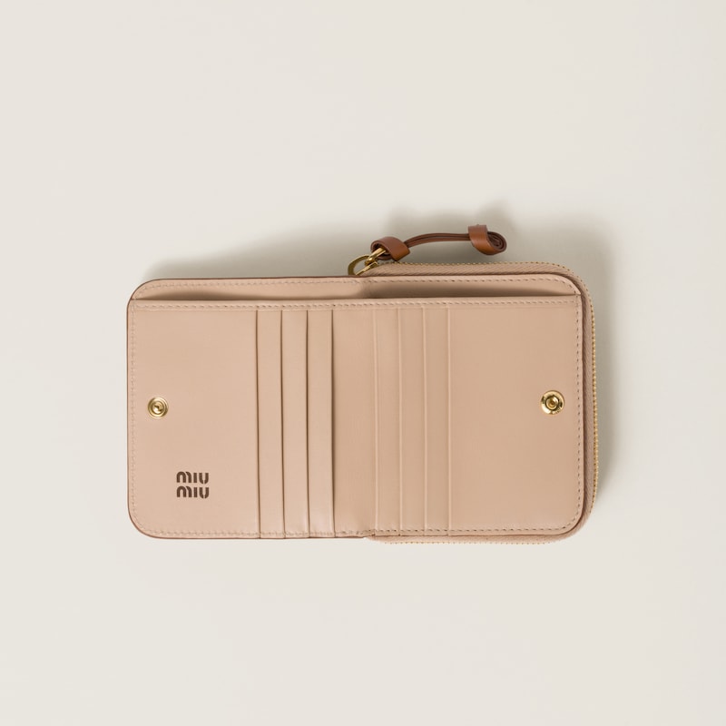 Small leather wallet