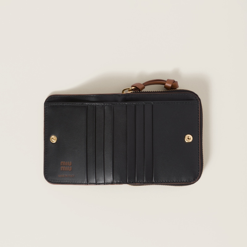 Small leather wallet