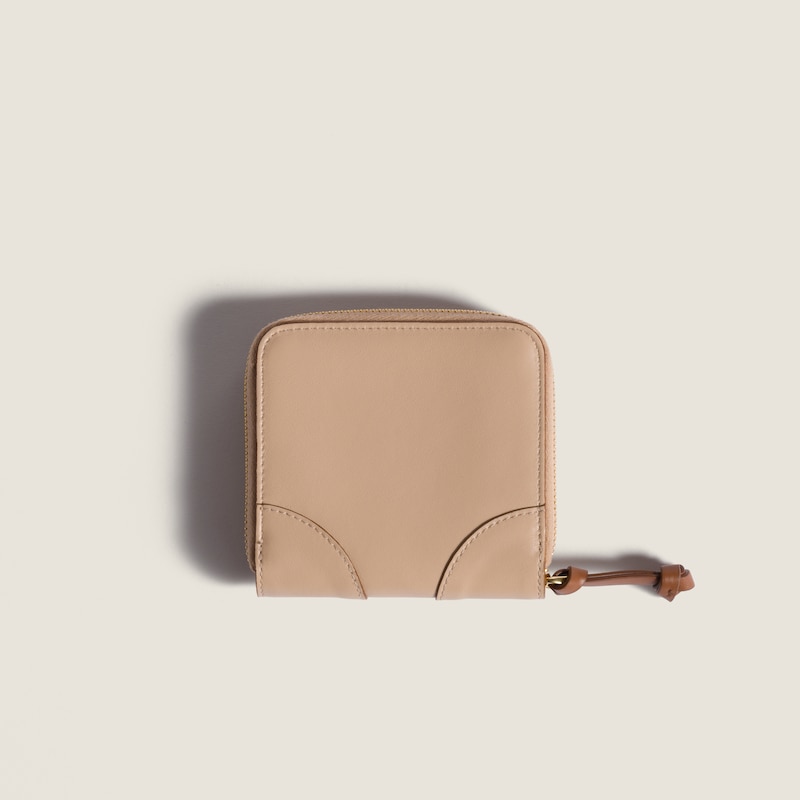 Cartera de piel pequeña