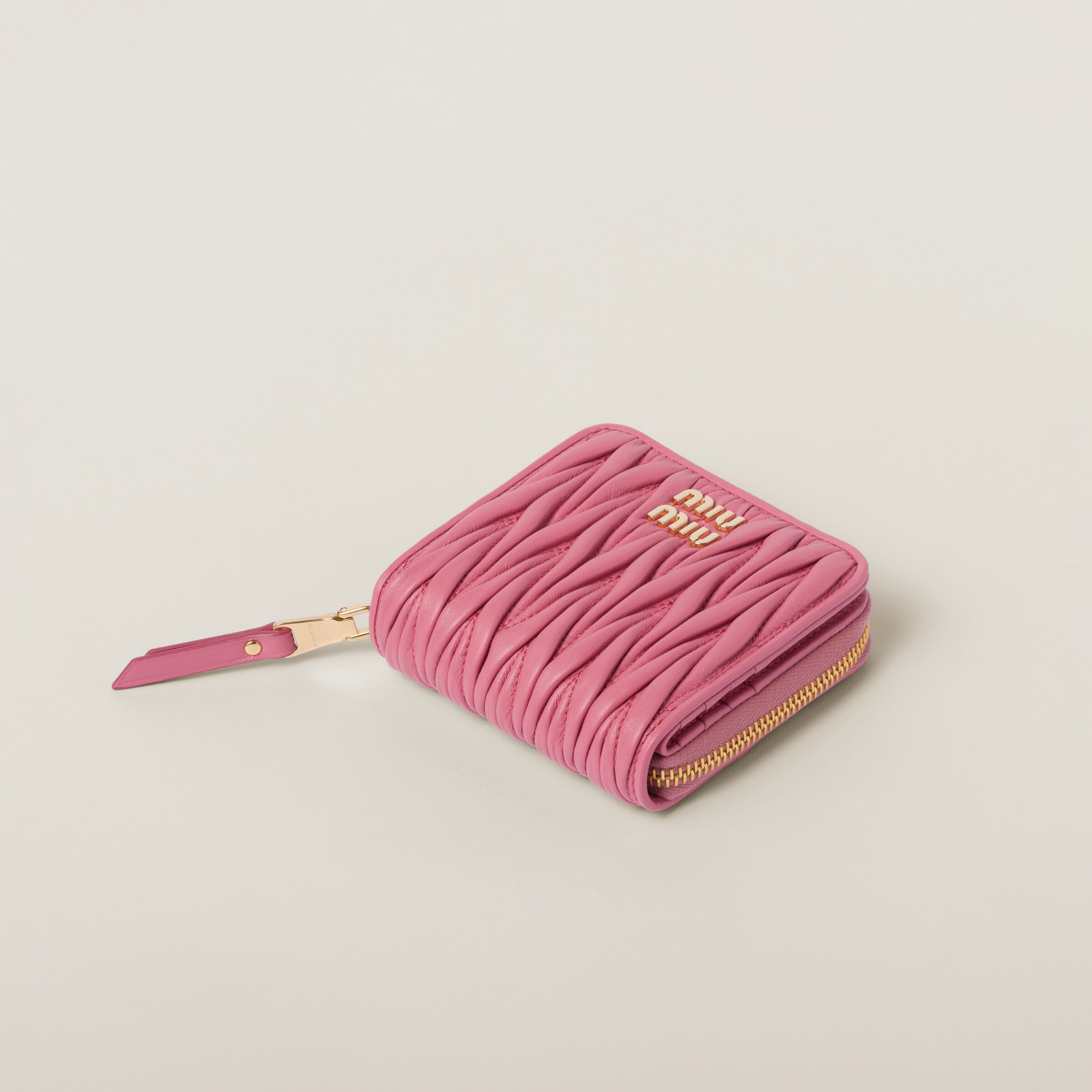 ピンク マテラッセレザー 財布 | Miu Miu ピンク マテラッセレザー 財布 | Miu Miu