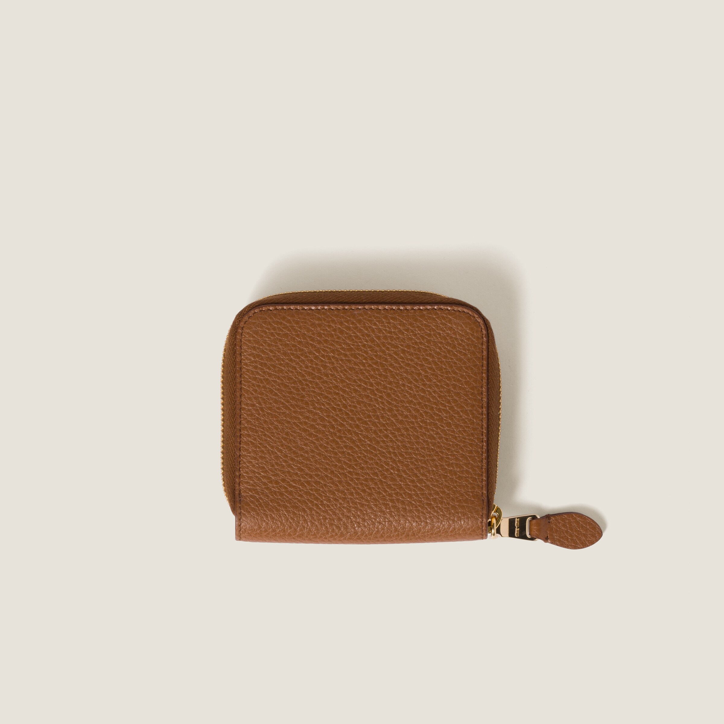 コニャック レザー 財布 | Miu Miu