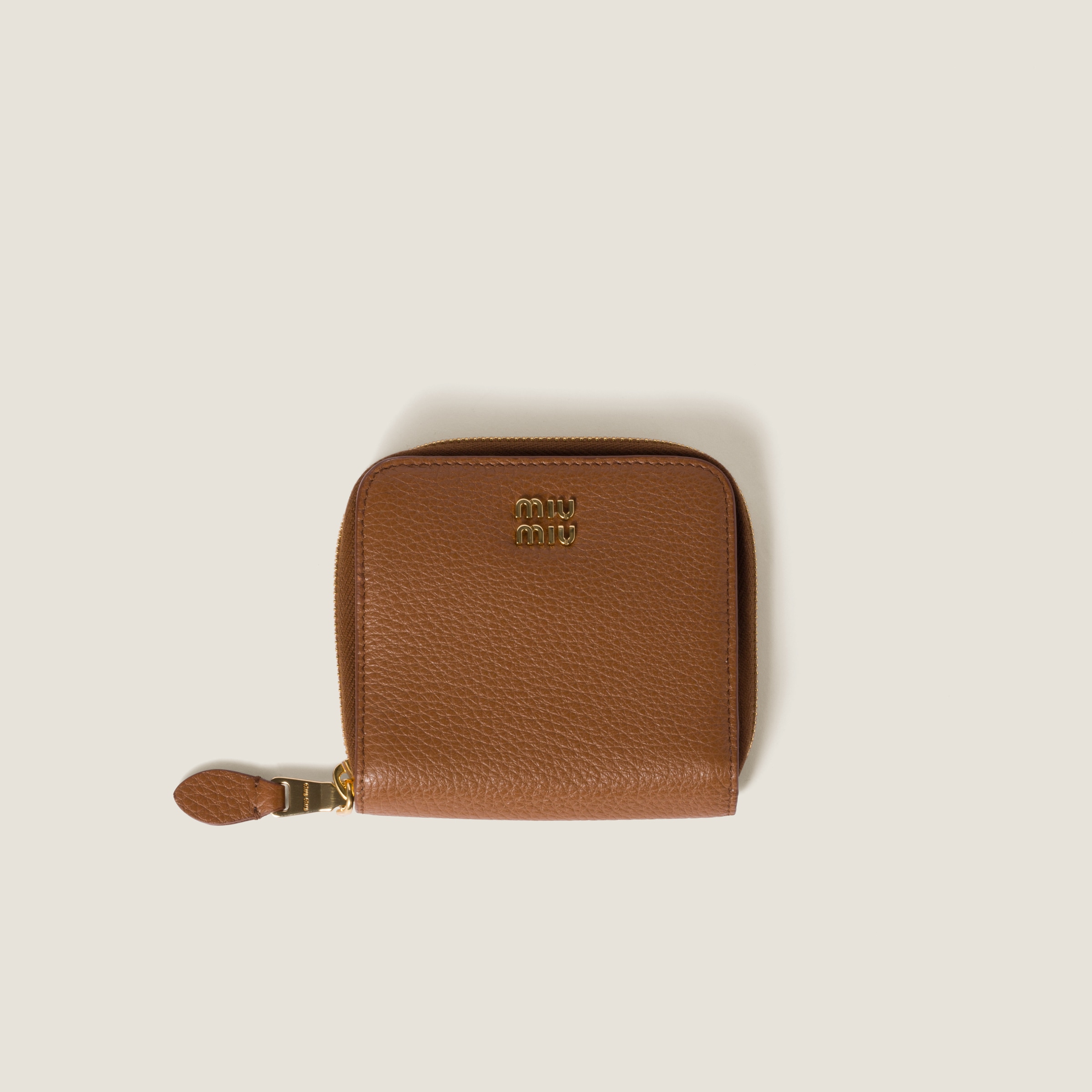 【メーカー直売】 ブラック Miu Miu | 財布 レザー 小物