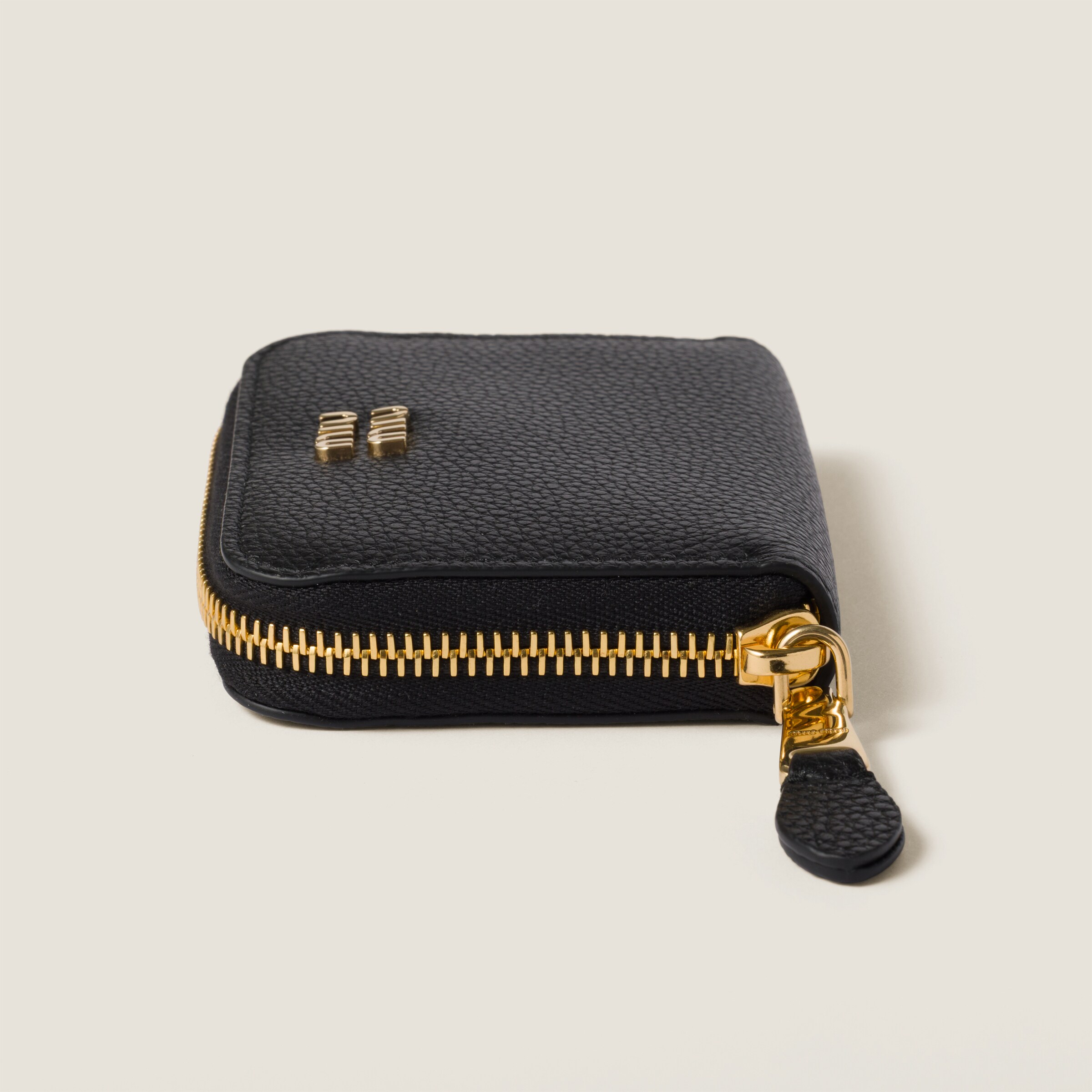 【テレビで話題】 ブラック Miu Miu | コインケース レザー 小物