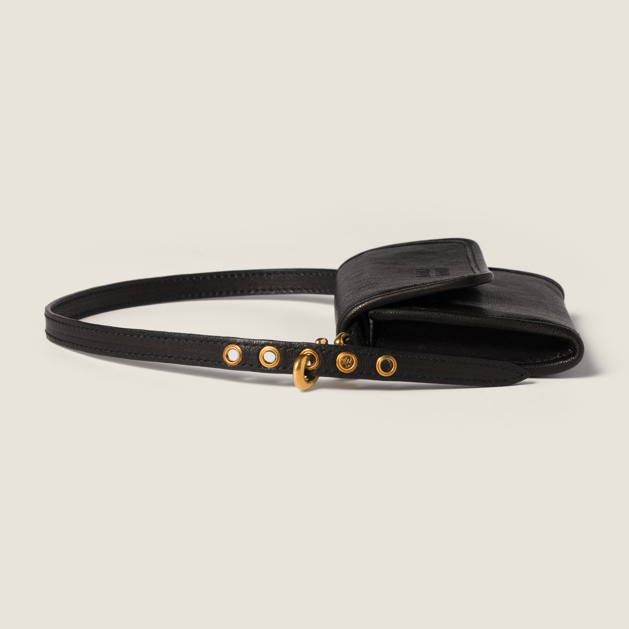 【MiuMiu】ナッパレザー ショルダーストラップ付 財布 ブラウン ナッパレザー ショルダーストラップ付 財布 | Miu Miu
