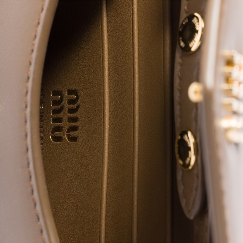 Leather shoulder wallet