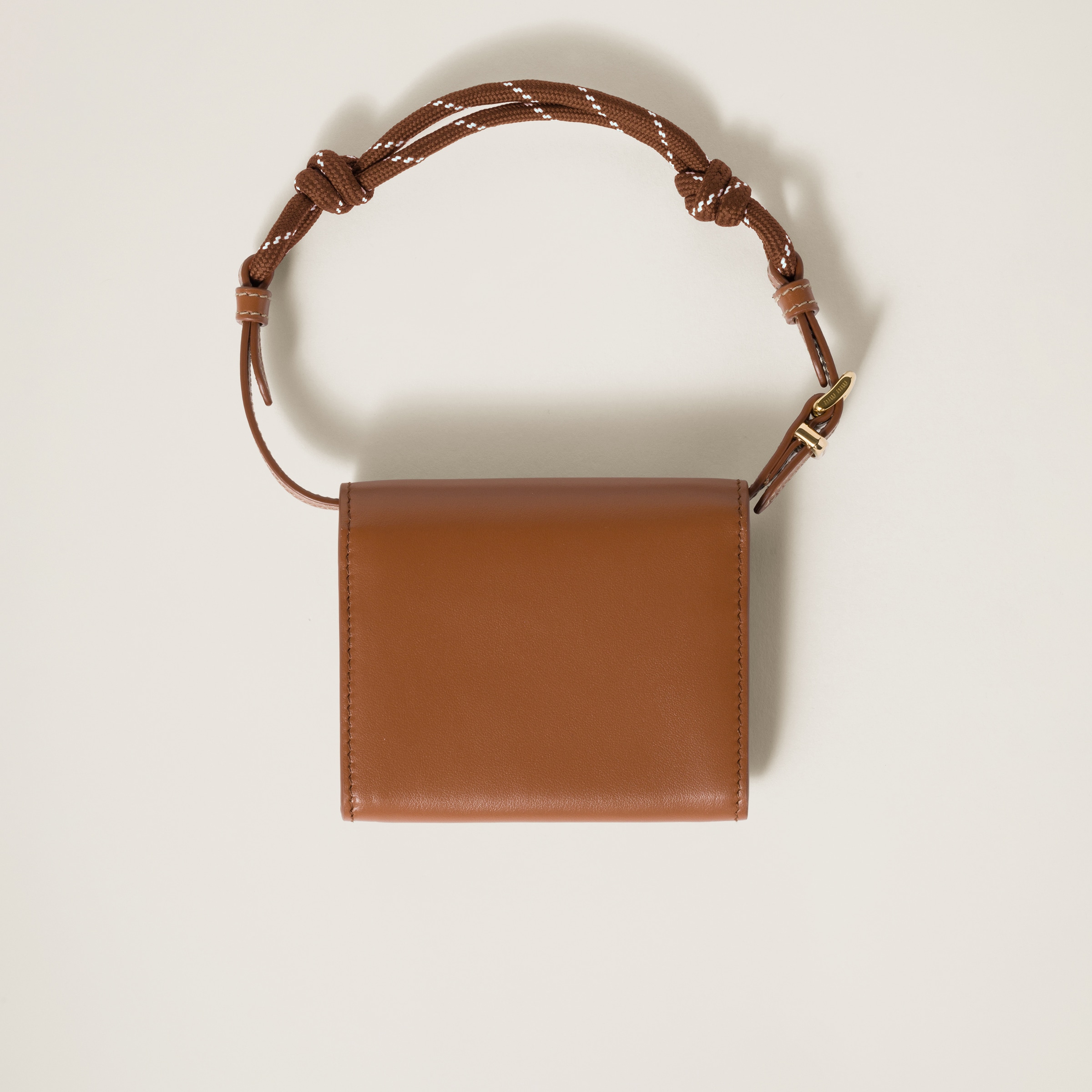 miumiu レザーショルダーバッグ ブラウン