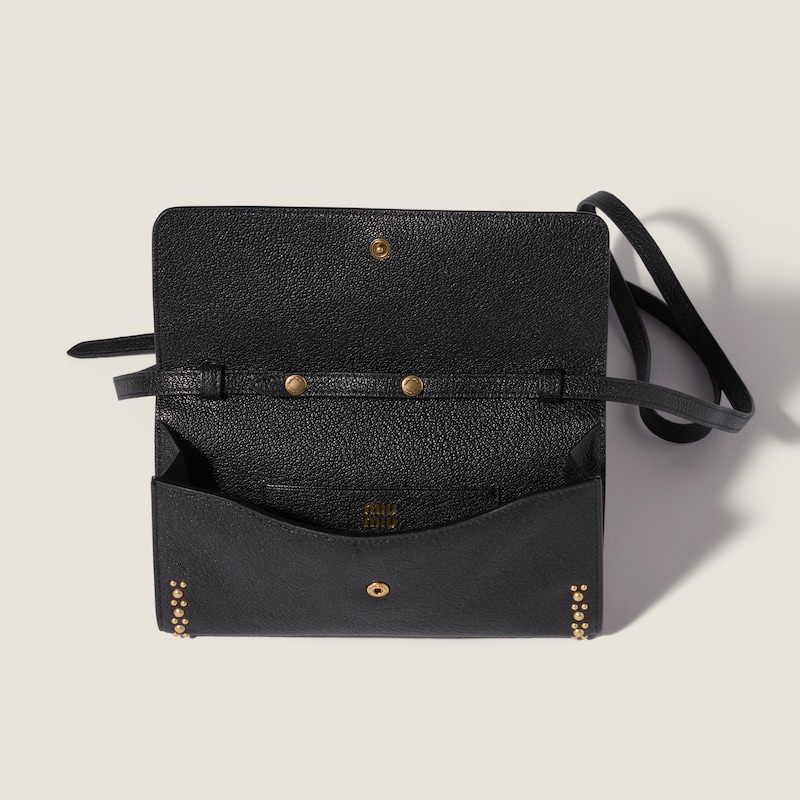 Cartera de piel con bandolera