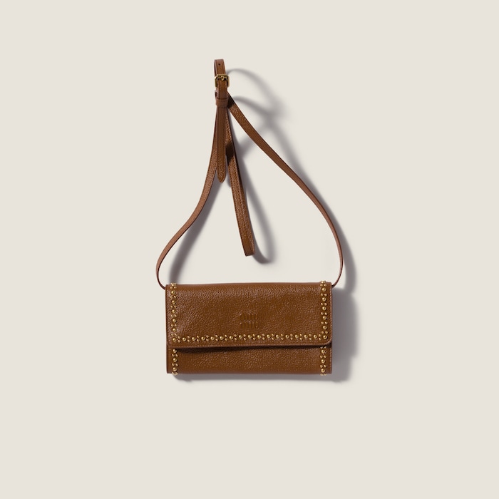 MARNI ブローチ3点セット　保存袋付き　手鏡　櫛　眼鏡　ホーン　miumiu MARNI ブローチ3点セット 保存袋付き 手鏡 櫛 眼鏡 ホーン miumiu