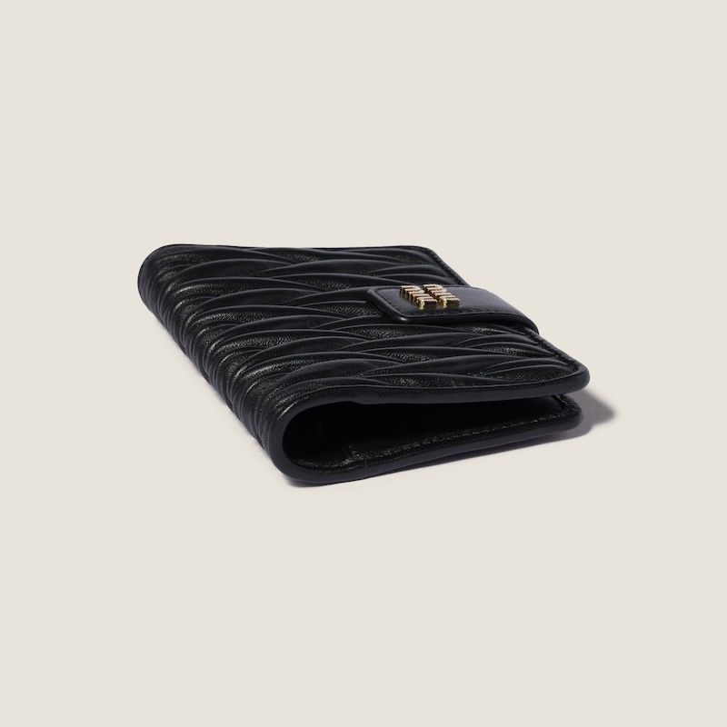Matelassé nappa leather wallet