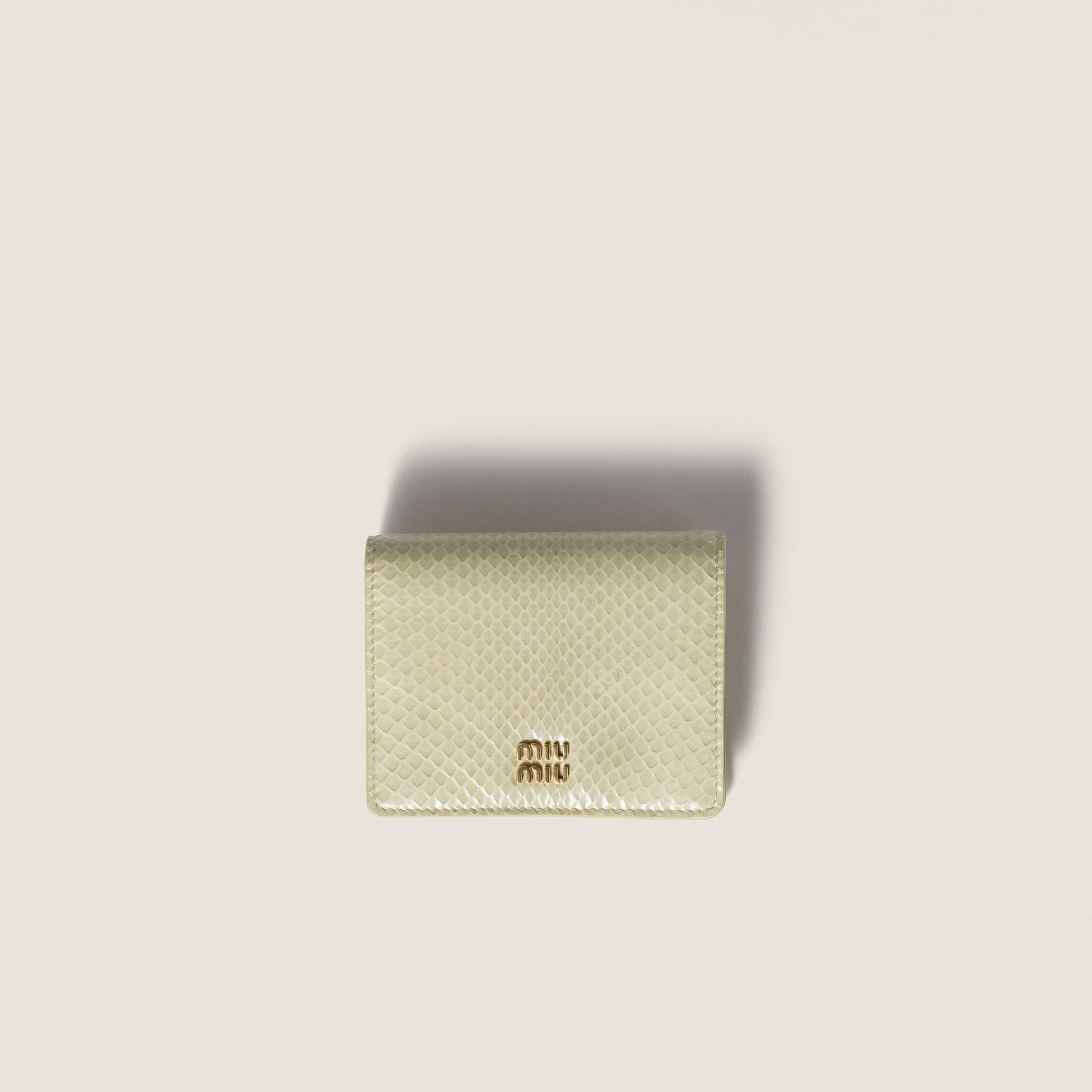 aiko miu miu ヴィッテロダイノレザー 折り財布 ホワイト miu miu（ミュウミュウ） ヴィッテロダイノレザー 財布