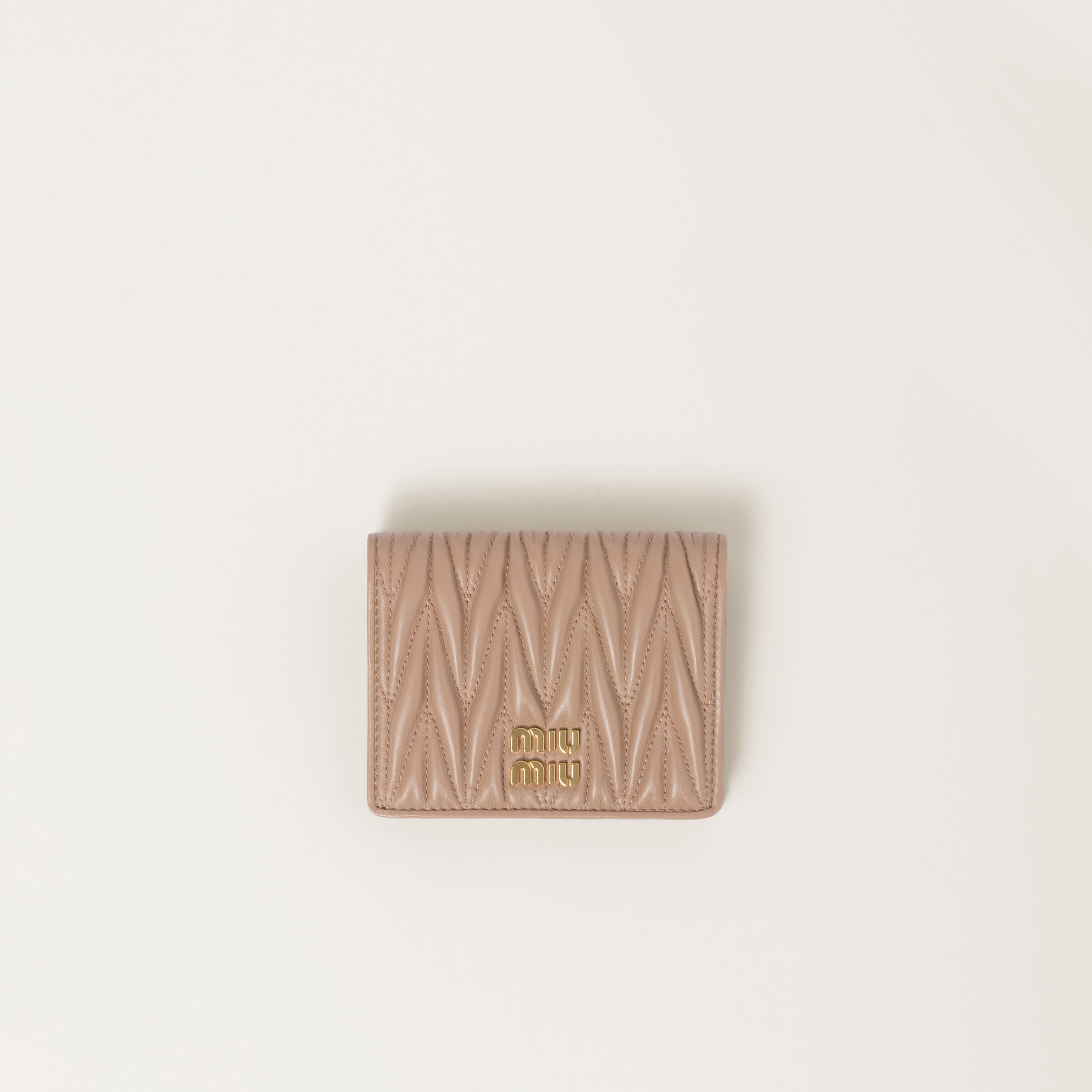 Small matelassé nappa leather wallet Cameo | Miu Miu