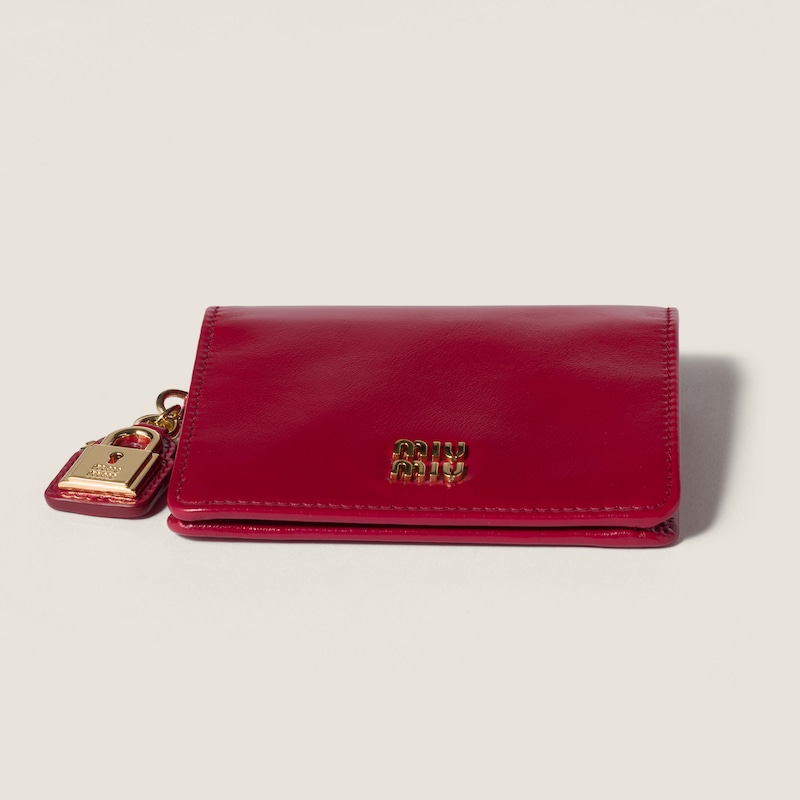 Cartera de piel pequeña