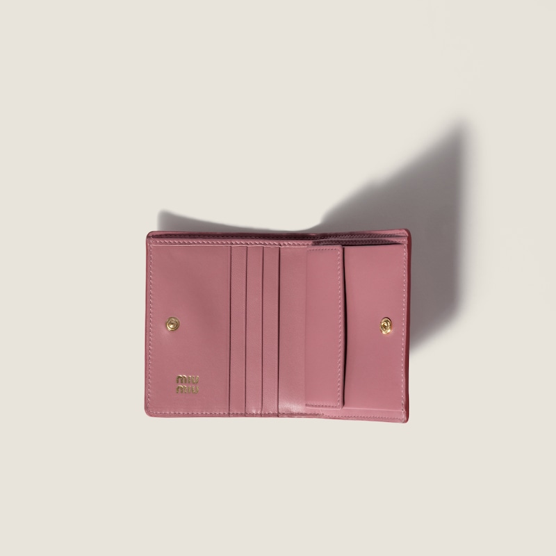 Petit portefeuille en cuir à imprimé croco