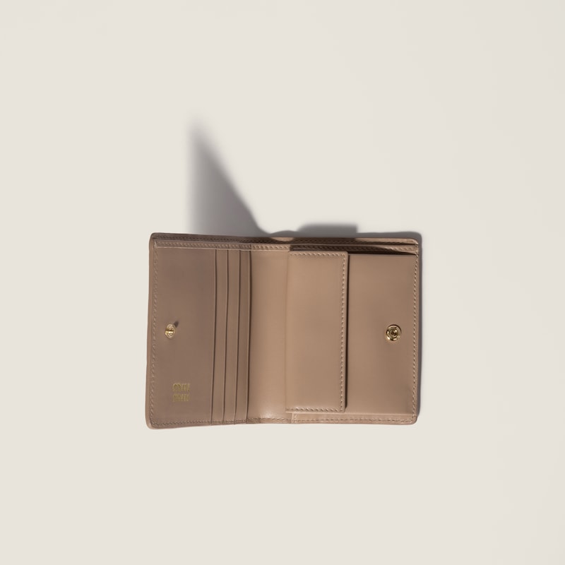 Petit portefeuille en cuir à imprimé croco