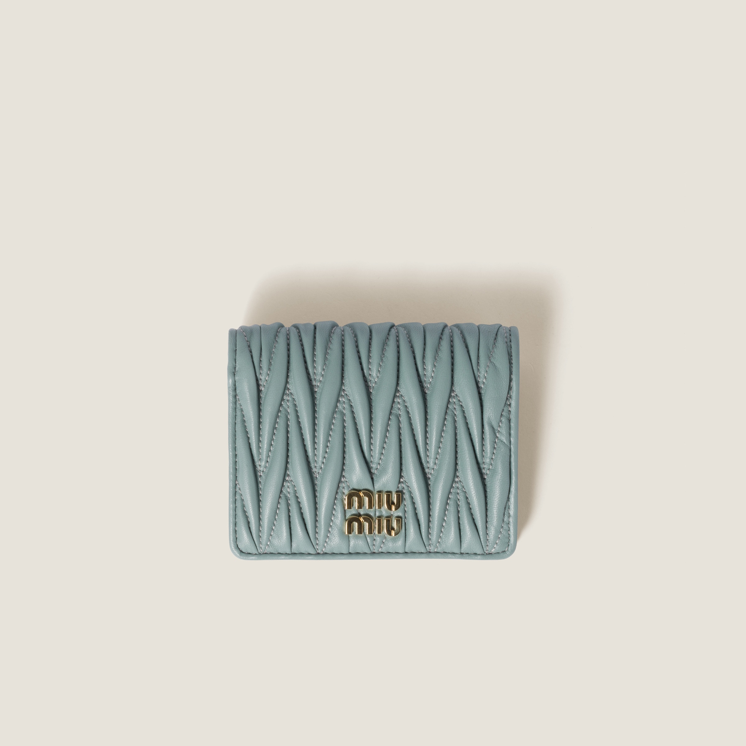 Petit Portefeuille En Cuir Nappa Matelassé Bleu Poudre | Miu Miu